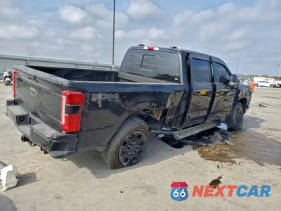 Trzecie zdjęcie samochodu z tyłu: 2025 FORD F250 SUPER DUTY VIN:1FT8W2BT1SEC84359 - miniatura