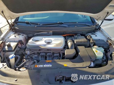 Zdjęcie 11 z 12 samochodu: 2017 HYUNDAI SONATA HYBRID VIN:KMHE24L36HA063179 - miniatura