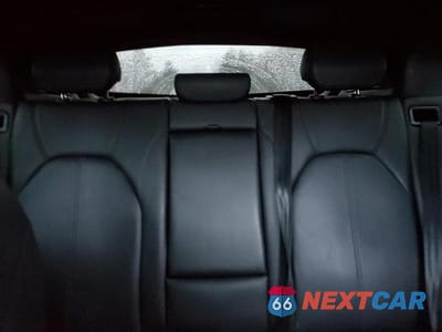 Zdjęcie 10 z 13 samochodu: 2022 ALFA ROMEO STELVIO VIN:ZASPAKAN9N7D38066 - miniatura