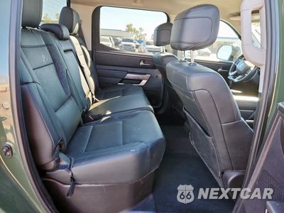 Zdjęcie 10 z 13 samochodu: 2023 TOYOTA TUNDRA CREWMAX SR VIN:5TFLA5DB2PX126350 - miniatura