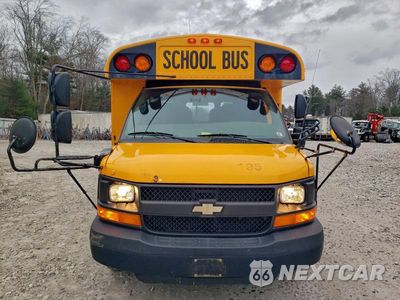 Zdjęcie 9 z 10 samochodu: 2014 CHEVROLET EXPRESS SCHOOL BUS VIN:1GB3G2BG6E1140087 - miniatura