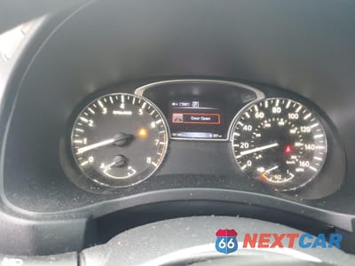 Zdjęcie 9 z 12 samochodu: 2017 NISSAN PATHFINDER S VIN:5N1DR2MM3HC608889 - miniatura