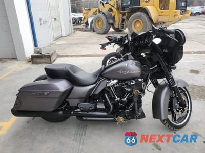 2017 HARLEY-DAVIDSON FLHXS STREET GLIDE SPECIAL 1HD1KRC11HB648582 - główne zdjęcie licytacji z USA - miniatura