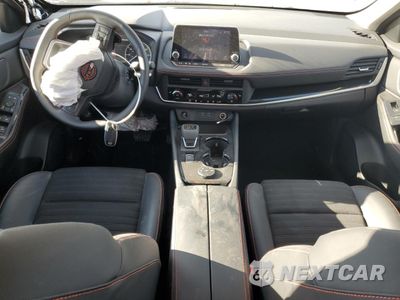Zdjęcie 8 z 17 samochodu: 2025 NISSAN ROGUE SV VIN:5N1BT3BB9SC851632 - miniatura