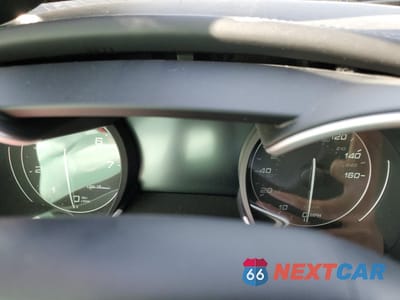 Zdjęcie 9 z 13 samochodu: 2022 ALFA ROMEO GIULIA SUPER VIN:ZARFAMBN2N7660181 - miniatura