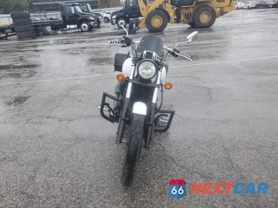 Drugie zdjęcie samochodu z przodu: 2016 KAWASAKI VN900 C VIN:JKAVN2C13GA065477 - miniatura