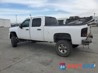 Drugie zdjęcie samochodu z przodu: 2008 CHEVROLET SILVERADO K2500 HEAVY DUTY VIN:1GCHK23628F164769 - miniatura