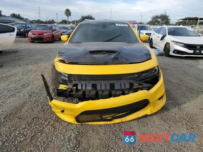 Piąte zdjęcie samochodu w środku: 2017 DODGE CHARGER VIN:2C3CDXGJ8HH575435 - miniatura