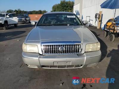 Piąte zdjęcie samochodu w środku: 2007 MERCURY GRAND MARQUIS LS VIN:2MEFM75V87X628121 - miniatura