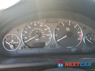 Zdjęcie 9 z 12 samochodu: 2002 BMW Z3 2.5 VIN:4USCN33442LK52635 - miniatura
