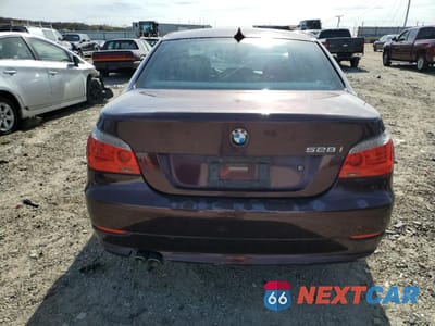 Zdjęcie 6 z 12 samochodu: 2009 BMW 528 I VIN:WBANU53539C119930 - miniatura