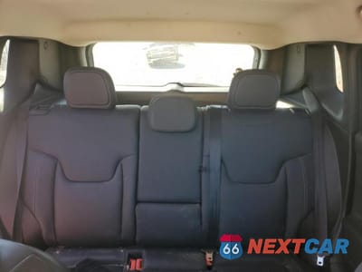 Zdjęcie 10 z 13 samochodu: 2022 JEEP RENEGADE LIMITED VIN:ZACNJDD13NPN66830 - miniatura