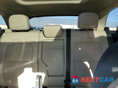 Zdjęcie 10 z 13 samochodu: 2025 LINCOLN CORSAIR PREMIERE VIN:5LMCJ1DA3SUL13194 - miniatura