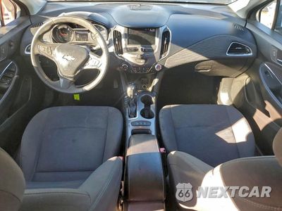 Zdjęcie 8 z 12 samochodu: 2019 CHEVROLET CRUZE LT VIN:1G1BE5SM2K7131120 - miniatura