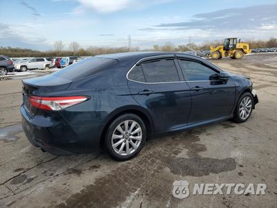 Trzecie zdjęcie samochodu z tyłu: 2018 TOYOTA CAMRY L VIN:JTNB11HK3J3035175 - miniatura
