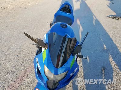 Piąte zdjęcie samochodu w środku: 2005 SUZUKI GSX-R600 K VIN:JS1GN7CA452103733 - miniatura