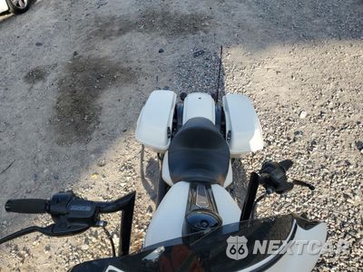 Piąte zdjęcie samochodu w środku: 2018 HARLEY-DAVIDSON FLHXS STREET GLIDE SPECIAL VIN:1HD1KRC13JB666751 - miniatura