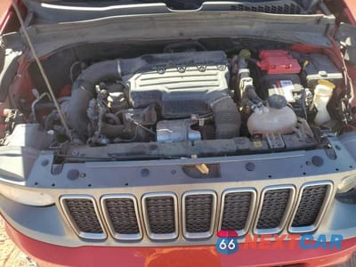 Zdjęcie 12 z 13 samochodu: 2022 JEEP RENEGADE LIMITED VIN:ZACNJDD13NPN66830 - miniatura