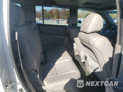 Zdjęcie 11 z 15 samochodu: 2015 HONDA PILOT TOURING VIN:5FNYF4H9XFB005213 - miniatura