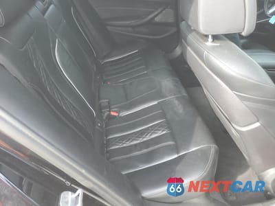 Zdjęcie 10 z 14 samochodu: 2018 BMW M550XI VIN:WBAJB9C50JG463806 - miniatura