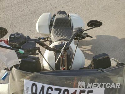 Piąte zdjęcie samochodu w środku: 2024 HARLEY-DAVIDSON FLTRXSTSE VIN:1HD1TL812RB960995 - miniatura