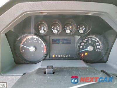 Zdjęcie 9 z 14 samochodu: 2013 FORD F350 SUPER DUTY UTILITY / SERVICE TRUCK VIN:1FDRF3A60DEB92616 - miniatura