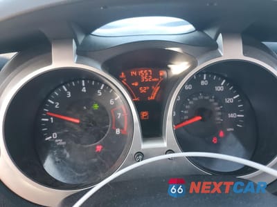 Zdjęcie 9 z 14 samochodu: 2012 NISSAN JUKE S VIN:JN8AF5MV9CT105178 - miniatura