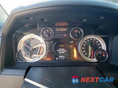 Zdjęcie 9 z 14 samochodu: 2013 RAM 2500 LARAMIE VIN:3C6UR5FL6DG540354 - miniatura