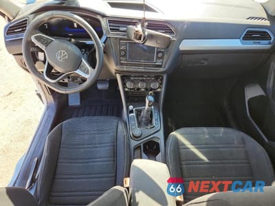 Zdjęcie 8 z 14 samochodu: 2024 VOLKSWAGEN TIGUAN S VIN:3VVFB7AX8RM032909 - miniatura