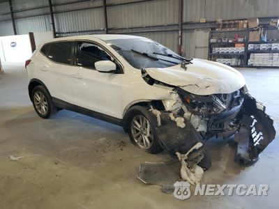 Czwarte zdjęcie samochodu z boku: 2019 NISSAN ROGUE SPORT S VIN:JN1BJ1CP3KW224838 - miniatura