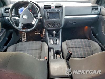Zdjęcie 8 z 12 samochodu: 2008 VOLKSWAGEN GTI VIN:WVWHV71K68W245472 - miniatura
