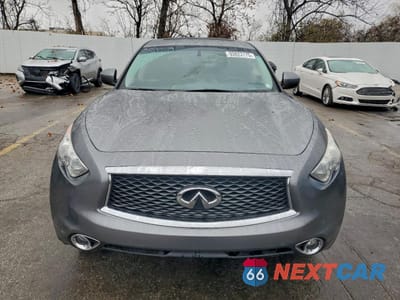 Piąte zdjęcie samochodu w środku: 2017 INFINITI QX70 VIN:JN8CS1MW3HM411445 - miniatura