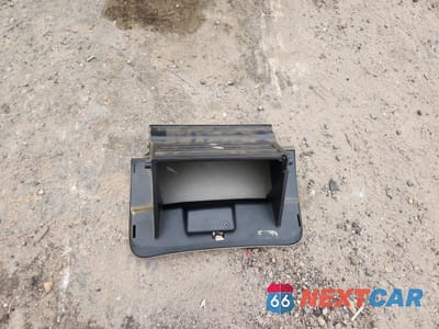 Zdjęcie 12 z 15 samochodu: 2003 NISSAN SENTRA GXE VIN:3N1CB51AX3L556869 - miniatura