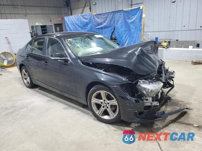 Czwarte zdjęcie samochodu z boku: 2015 BMW 328 XI SULEV VIN:WBA3B5G53FNS18190 - miniatura