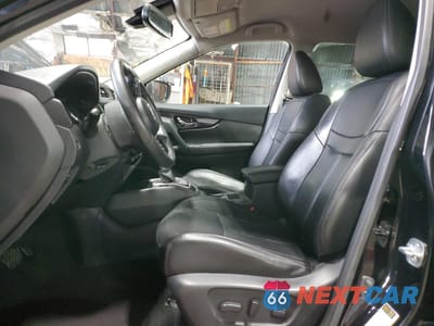 Zdjęcie 7 z 15 samochodu: 2019 NISSAN ROGUE S VIN:5N1AT2MV1KC802440 - miniatura