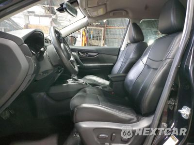 Zdjęcie 7 z 15 samochodu: 2019 NISSAN ROGUE S VIN:5N1AT2MV1KC802440 - miniatura