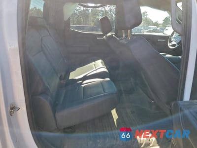 Zdjęcie 11 z 13 samochodu: 2024 CHEVROLET SILVERADO K1500 VIN:3GCPDAEK8RG181957 - miniatura