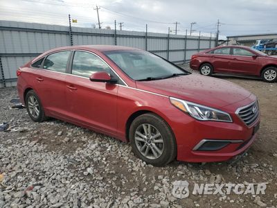 Czwarte zdjęcie samochodu z boku: 2017 HYUNDAI SONATA SE VIN:5NPE24AF2HH506633 - miniatura