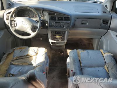 Zdjęcie 8 z 15 samochodu: 2020 TOYOTA SIENNA LE VIN:4T3ZF13C0YU235653 - miniatura
