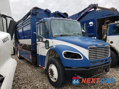 2011 FREIGHTLINER M2 106 MEDIUM DUTY 1FVACXBS5BHAZ2317 - główne zdjęcie licytacji z USA - miniatura