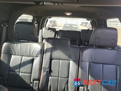 Zdjęcie 10 z 15 samochodu: 2007 LINCOLN NAVIGATOR VIN:5LMFU28527LJ01293 - miniatura