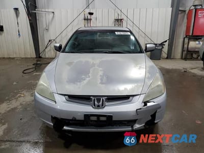 Piąte zdjęcie samochodu w środku: 2005 HONDA ACCORD EX VIN:1HGCM66535A029471 - miniatura