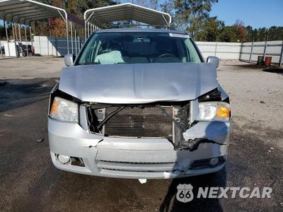 Piąte zdjęcie samochodu w środku: 2010 DODGE GRAND CARAVAN SXT VIN:2D4RN5D1XAR445218 - miniatura