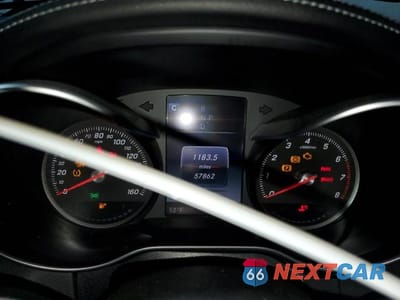 Zdjęcie 9 z 13 samochodu: 2017 MERCEDES-BENZ C 300 4MATIC VIN:55SWF4KB1HU225960 - miniatura