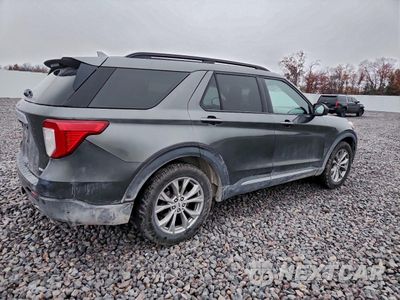 Trzecie zdjęcie samochodu z tyłu: 2020 FORD EXPLORER XLT VIN:1FMSK8DH0LGA32178 - miniatura
