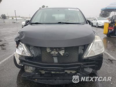 Piąte zdjęcie samochodu w środku: 2011 NISSAN VERSA S VIN:3N1BC1CP8BL455265 - miniatura