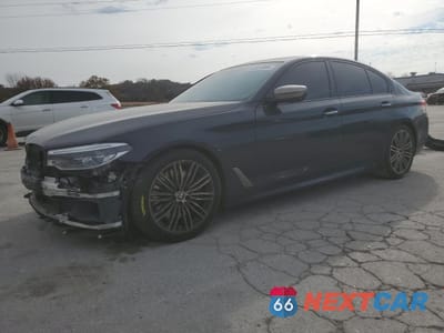 Główne zdjęcie samochodu: 2018 BMW M550XI VIN:WBAJB9C50JG463806 - miniatura