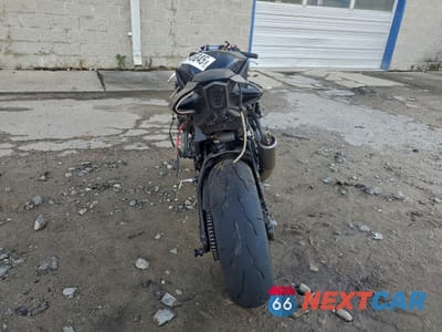 Czwarte zdjęcie samochodu z boku: 2025 YAMAHA YZF1000 VIN:JYARNA7E5SA000469 - miniatura