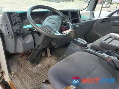 Zdjęcie 8 z 13 samochodu: 2015 ISUZU NPR HD REFRIGERATED DELIVERY TRUCK VIN:54DC4W1B6FS800461 - miniatura