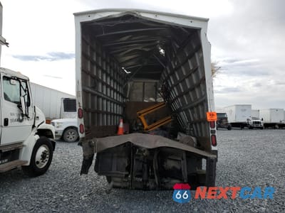 Zdjęcie 11 z 12 samochodu: 2012 ISUZU NPR HD VIN:JALC4W160C7002848 - miniatura